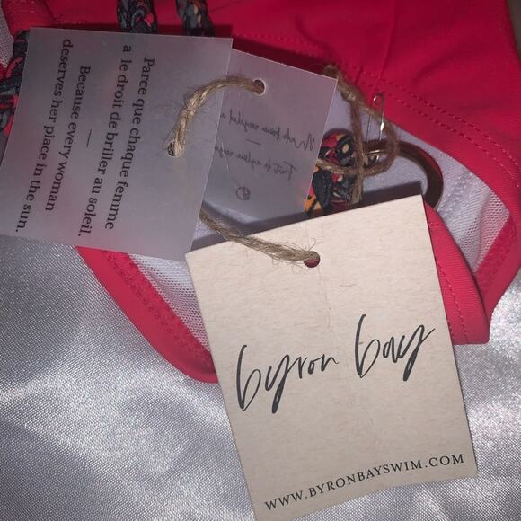 Byron‎ Bay Taylor Swimsuit. Size 8.  Azalea - Picture 11 of 15